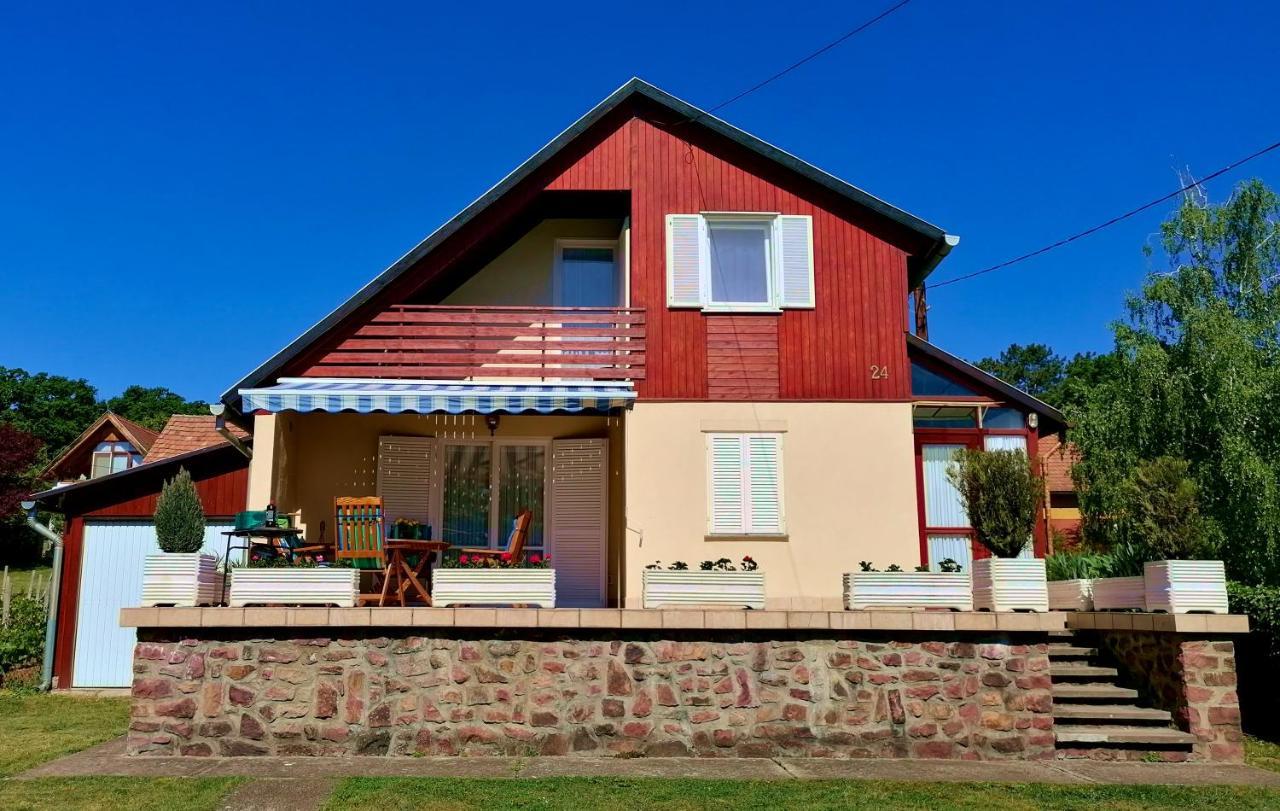 Villa Felicia บาลาตอนส์เซแปซด์ ภายนอก รูปภาพ